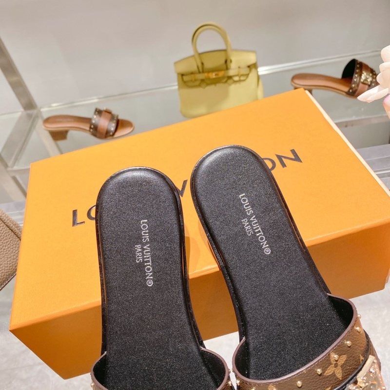 Louis Vuitton Slippers